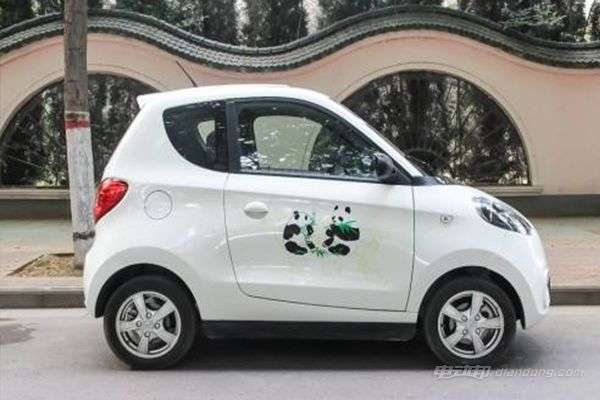 国产新能源轿车:众泰知豆e20