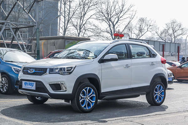 351公里续航是最大优势 实拍奇瑞瑞虎3xe