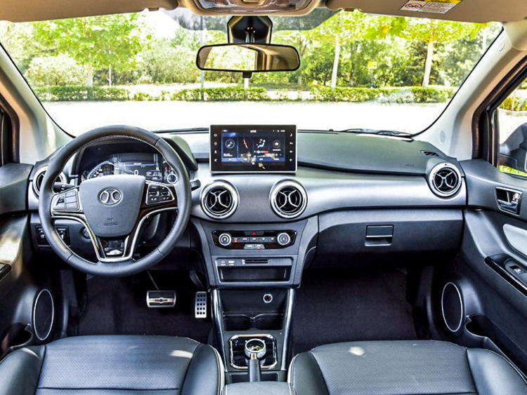 现款EX360的改款车型，综合续航403km，北汽新能源EC5将于7月13日上市