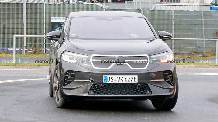 vw-id.5-first-spy-photo-front