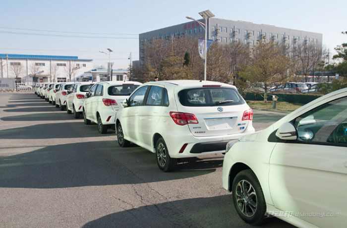 体验新能源汽车服务生态圈 拥抱新能源生活