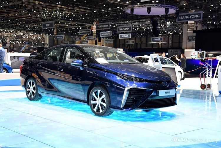 燃料电池系统存隐患 丰田宣布召回所有Mirai