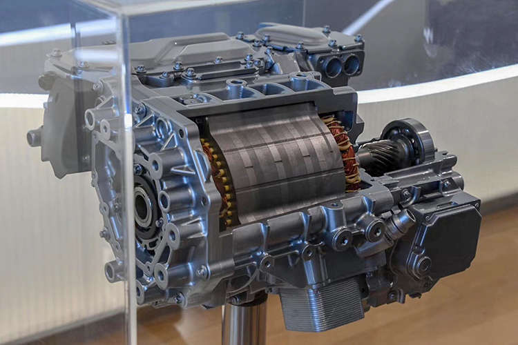 体积更小，功率更大 疑似广汽新能源AION电机和电池组照片曝光