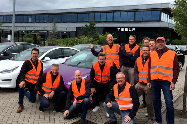 特斯拉降价再引抗议，欧洲 2 个国家的 Model 3 车主聚集特斯拉欧洲工厂