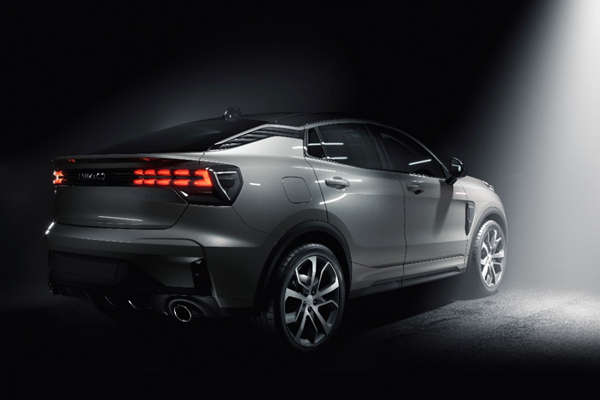 售价 25万 ~ 30 万元之间，预计2020年上半年上市，领克05官图发布