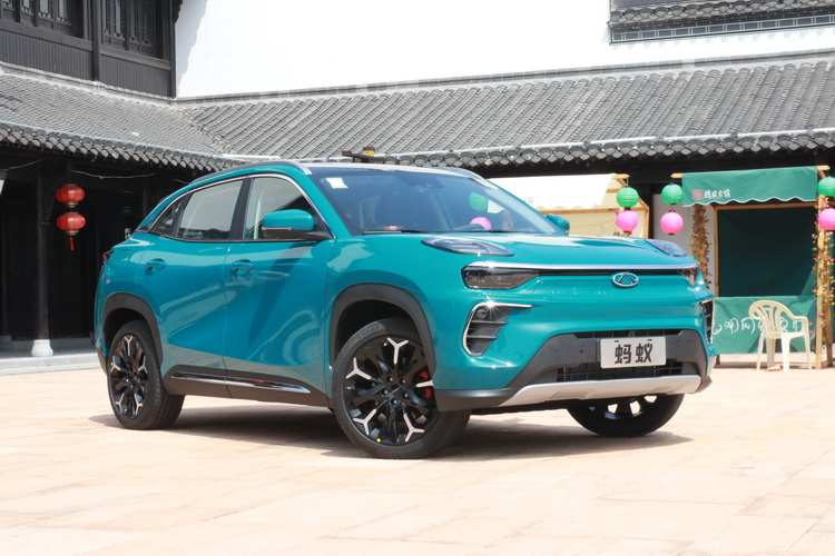 汽车界的“动物”新宠？ 奇瑞新能源蚂蚁抢鲜实拍