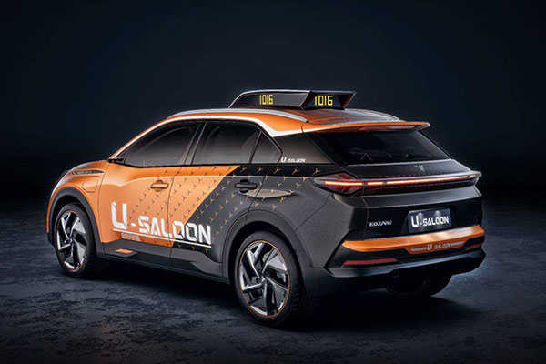 续航最高660公里/四座布局 哪吒U推出网约车定制版