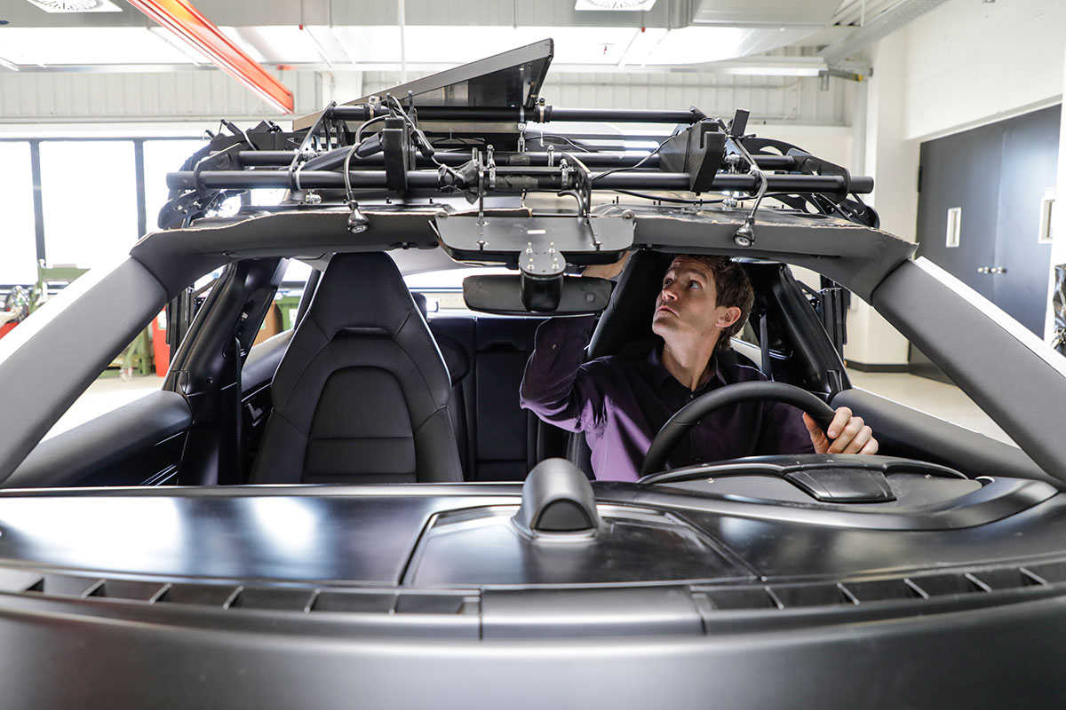 实用和美观兼顾，保时捷的高标准内饰是这样炼成的