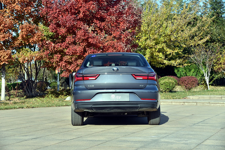 比亚迪秦/秦ev将于11月5日上市 多方面进行提升