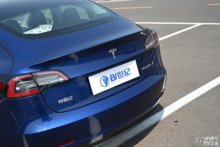 试过才知道香！深度体验国产特斯拉Model 3标准续航升级版